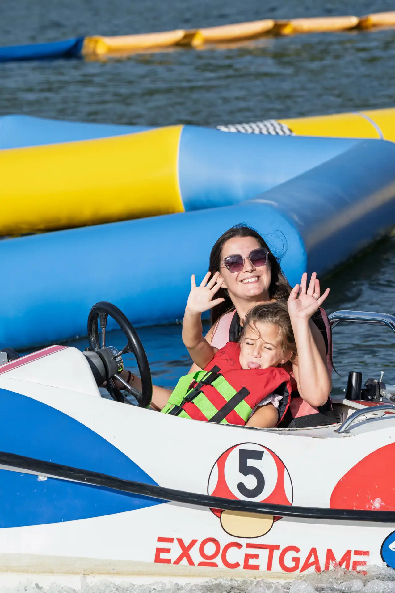 SkimBoat leisure moments